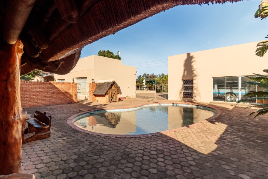 4 Bedroom Property for Sale in Kruisrivier Eastern Cape
